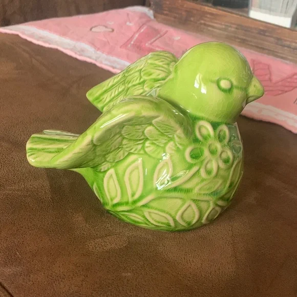 Green Ceramic Bird Figurine - Picture 3 of 6